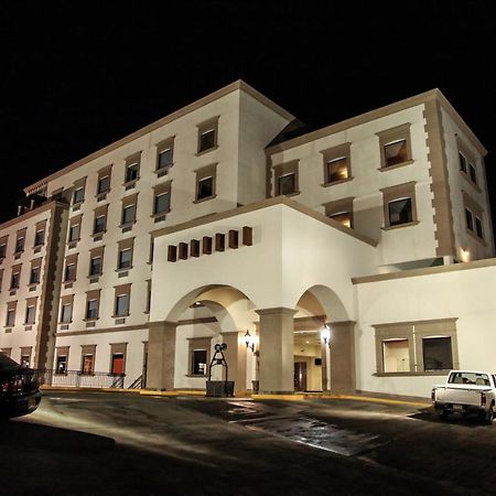 Best Western Plus La Mina Parral Bagian luar foto