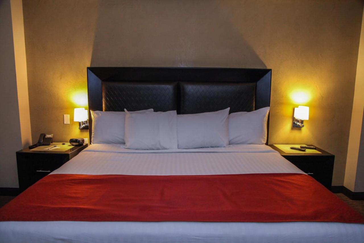 Best Western Plus La Mina Parral Bagian luar foto