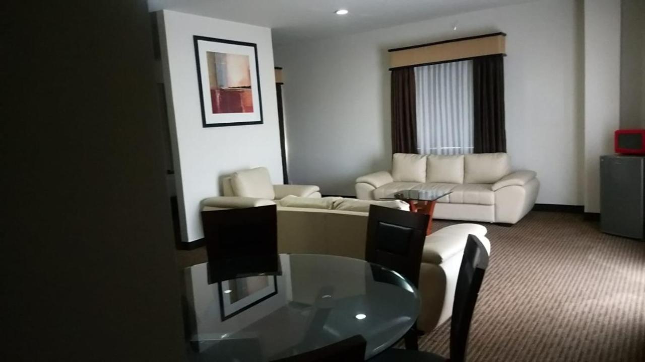 Best Western Plus La Mina Parral Bagian luar foto
